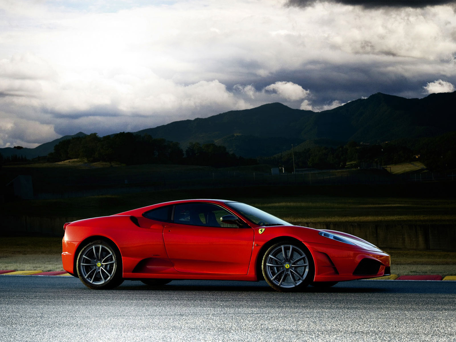 auto, vozidlo, sportovní auto, Ferrari, Ferrari F430, kupé, výkon auta, netcarshow, netcar, obrázky vozidel, photo auto, 2011, F430 Scuderia, kolo, superauto, pozemní vozidla, automobilového designu, automobil make, luxusní vůz, ferrari spa