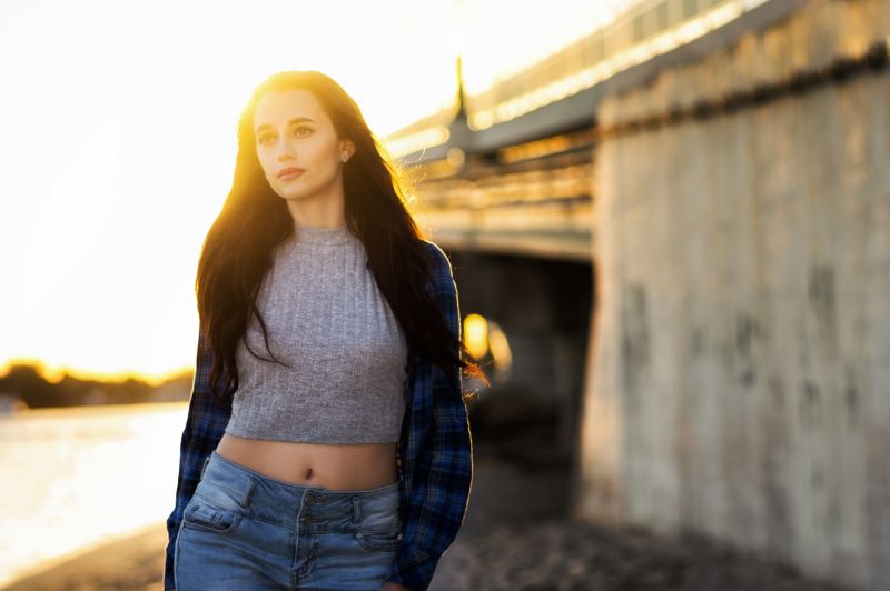 lumina soarelui,femei în aer liber,femei,model,portret,urban