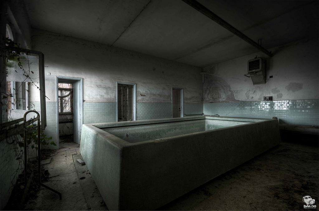 Italia, architettura, orrore, urbano, abbandonato, Perduto, Nikon, decadimento, esplorazione, metropolitana, esploratore, urbex, Marco, flickr, oscurità, piscina, D300S, asilo, baldo, abbandono, decadenza, convento, convento, decadenza, esplorazione, Luoghiabbandonati, Hdrcreativeshots, Reliquia, Perduto, Orfanotrofio, Lostitaly, Abandoneditaly, Backlightmagazine, Mrbaldo