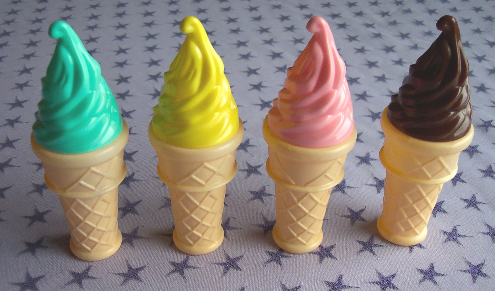 Wallpaper ice, strawberry, chocolate, Cream, mint, kitsch, icecream