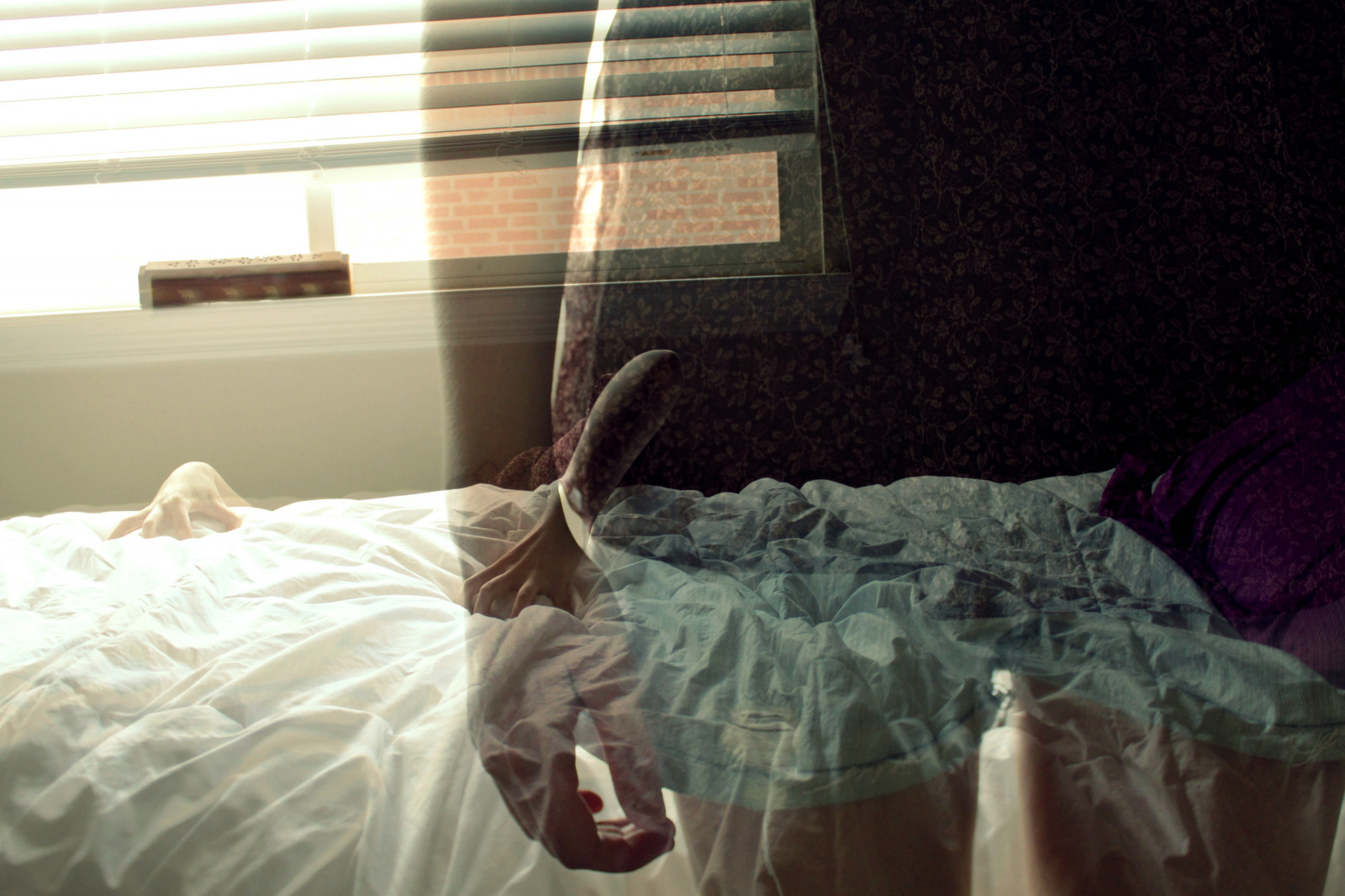 bílý, ruce, okno, pokoj, místnost, nohy, postel, šortky, šaty, košile, Kánon, zbraně, polštář, Vzhled interiéru, květinový, Lauren, rebel, světlo, expozice, přírodní, mě, dvojnásobek, já, textil, T1i, plazit se, kadidlo, označené, neprůhlednost