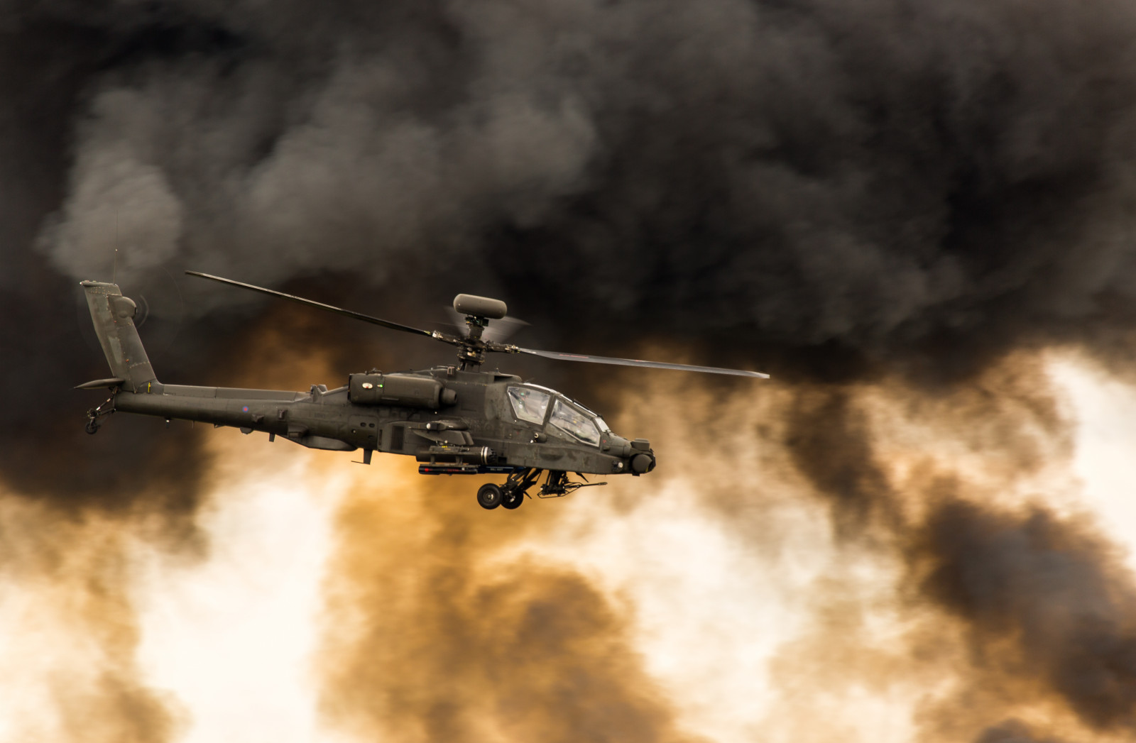 vozidlo, mraky, letadlo, Anglie, slunce, Kánon, Spojené království, letectvo, Let, Apache, 2014, mrak, 5 d, zakalený, flickr, Sluneční svit, Lincoln, Airshow, letectví, červenec, helikoptéra, Zobrazit, 5diii, greatbritain, zatažený den, Spojené království, lincolnshire, Snímek obrazovky, síly, 5dmk3, 5D3, přední strana, Atmosféra Země, rotorcraft, vojenský vrtulník, slunečný den, canoneos5dmk3, eos5dmk3, Waddington, rafwaddington, airdisplay, royalairforce, airobatics, ef100400l, apachehelicopter, waddingtonairshow2014
