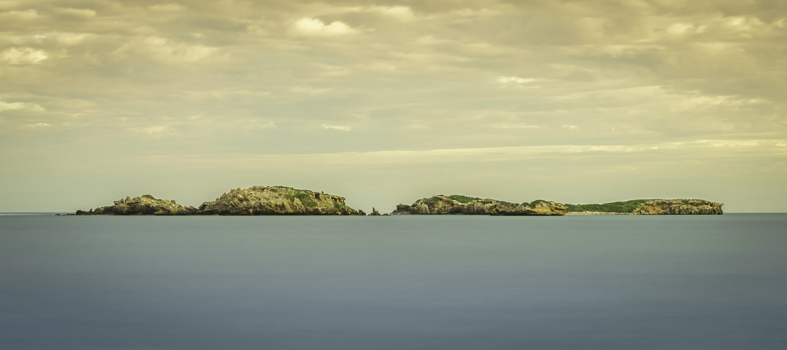 krajina, moře, záliv, voda, pobřeží, nebe, mraky, uklidnit, ráno, pobřeží, horizont, Sony, ostrov, Austrálie, CZ, longexposure, mrak, fullframe, scenérie, svítání, oceán, mořský, pobřeží, přímořská krajina, carlzeiss, ostrůvek, alfa, scénický, během dne, neutraldensity, svítání, západní Austrálie, A99, slta99, stevekphotography, sal1635z, nd400, variosonnar163528za, Potápěčská voda, coastal and oceanic landforms