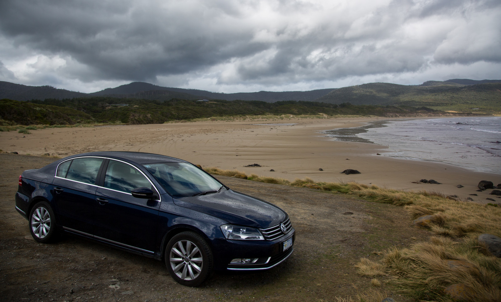 moře, záliv, auto, vozidlo, silnice, mraky, pláž, Volkswagen, Tasmania, Volkswagen Passat, limuzína, passat, mrak, oceán, kolo, okraj, vw, vzpomínky, automobilového designu, luxusní vůz, rodinný vůz, kompaktní vůz, motorové vozidlo, crossover sUV, osobní luxusní automobil, výkonné auto, sportovní užitkové vozidlo, subcompact auto, road trip, střední velikost auta, v plné velikosti vůz, brunyisland, Oblačno, automotive wheel system