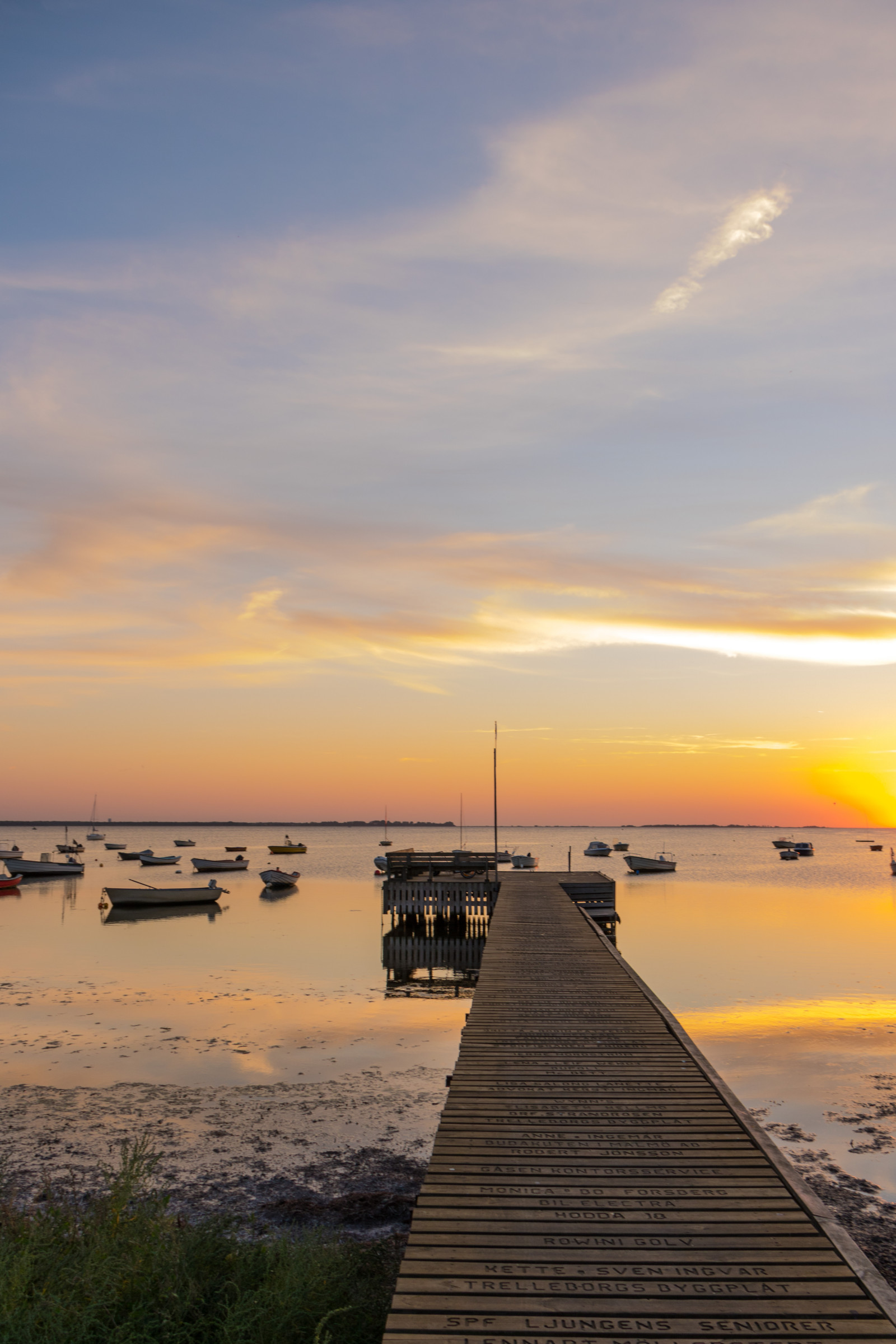 slunečnímu záření, loď, západ slunce, moře, voda, pobřeží, písek, odraz, nebe, pláž, svítání, večer, ráno, pobřeží, horizont, soumrak, slunce, mrak, svítání, oceán, zlatá hodina, vlna, nebe, solnedg ng, vatten, fiskehoddorna, hav, b t, moln, h llviken, exif modelu canoneos760d, geocountry, Kamera aby kánon, geocity, Model fotoaparátu canoneos760d, geostate, geolocation, EXIF čočka efs18200mmf3556is, exif aby kánon, EXIF isospeed 100, exif focallength 18mm, EXIF otvor 50, gyllenetimmen, odlesk