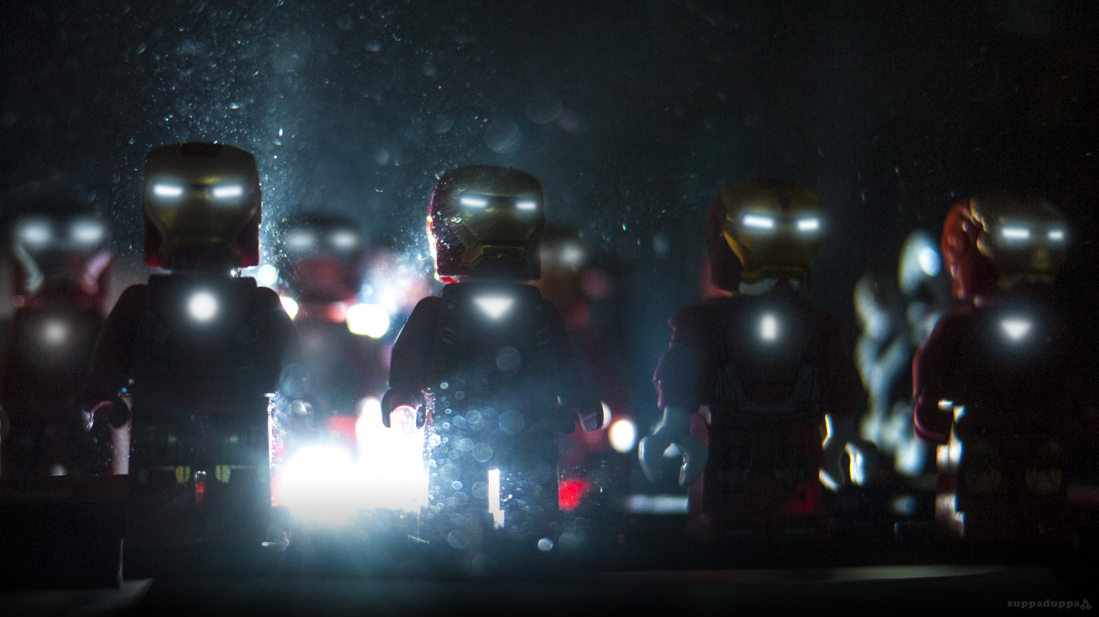 hračky, noc, prostor, LEGO, svět, půlnoc, událost, tma, zázrak, toyphotography, Železný muž, počítač tapeta, zvláštní efekty, akční figurky, Avengers, toyplanet, tonystark, toycrewbuddies, Toyphoto, Toypops, Toyslagram, Brickcentral