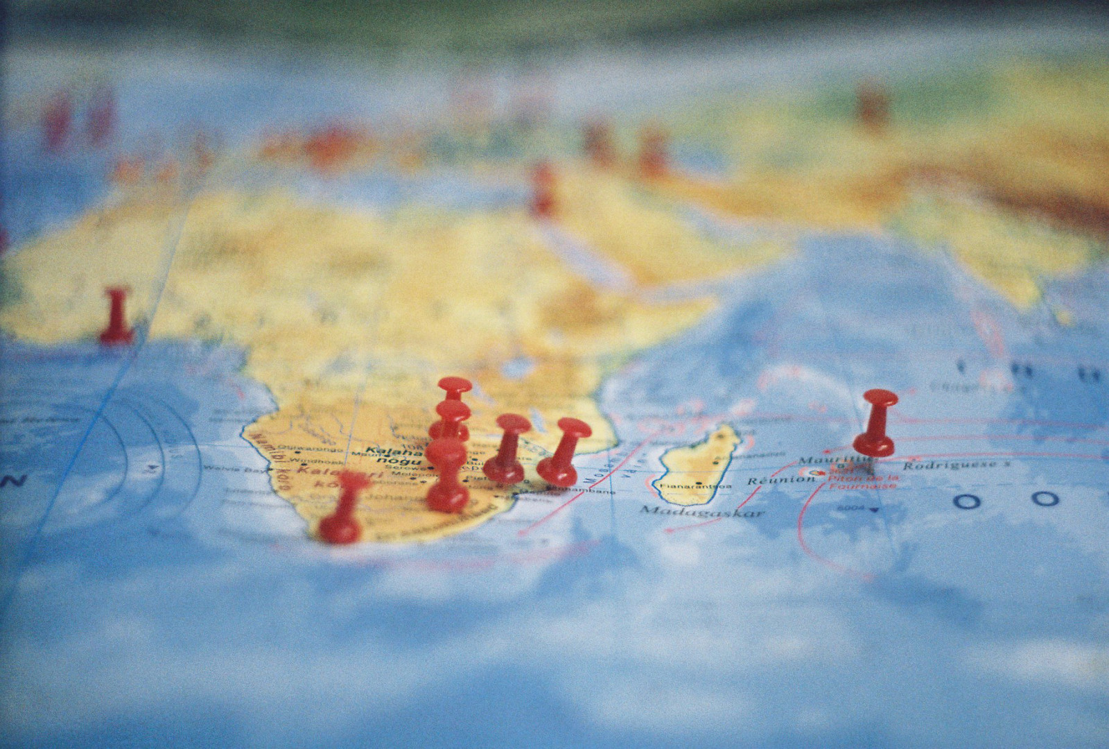 Мотивирующие обои на рабочий стол. Where are you meme. I don’t know where i’m going, but i promise it won’t be boring!. I know where to go. Quotes about life path.