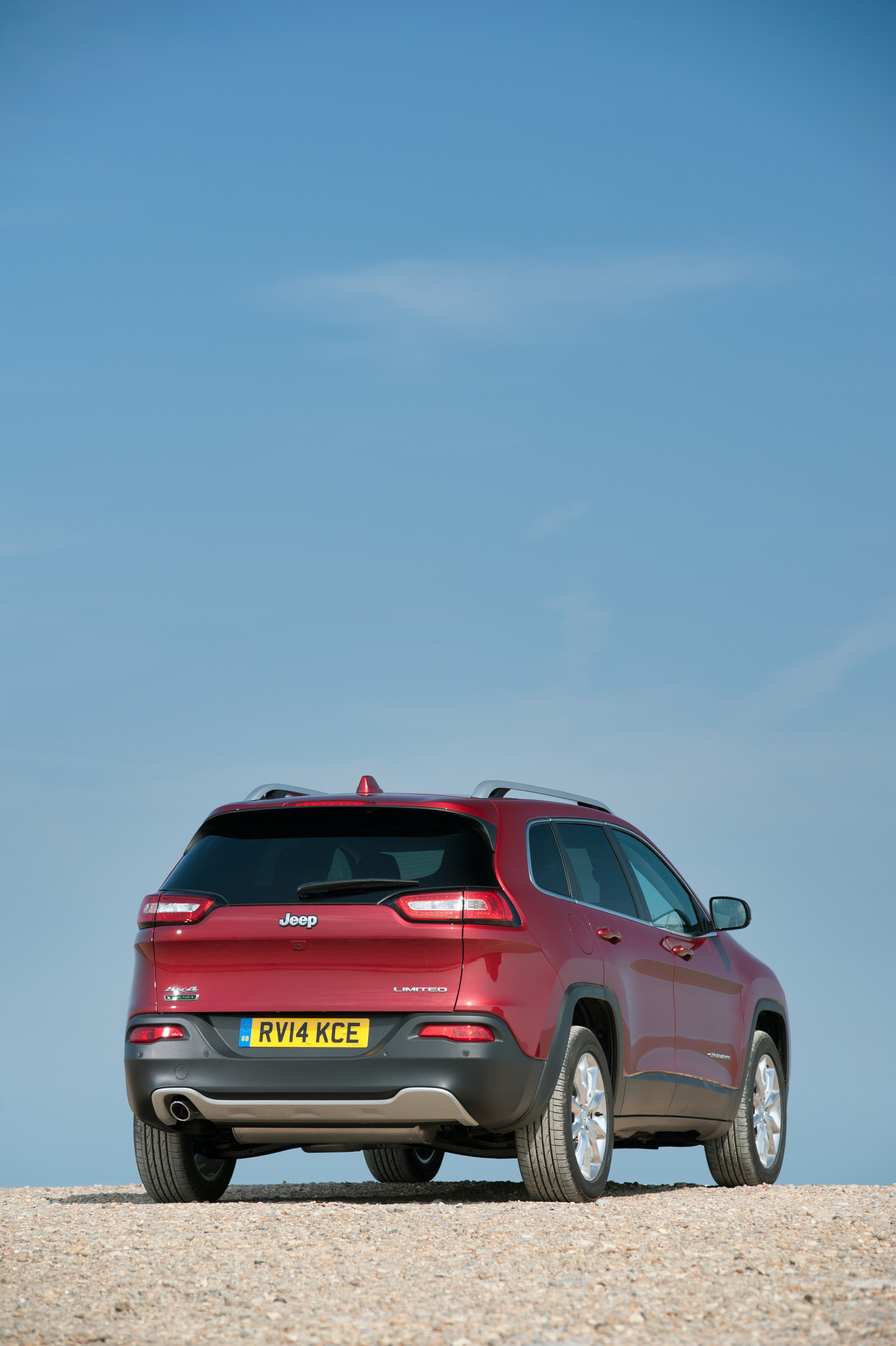 Auto, Fahrzeug, Jeep, Netcarshow, Netcar, Auto Bilder, Auto Foto, 2016, Cherokee UK Version, Rad, Landfahrzeug, Automobil-Design, Automotive außen, Automobil machen, Familienwagen, Stoßstange, Exekutivwagen, Stadtauto, Sport Nutzfahrzeug, Kompaktes Sportfahrzeug