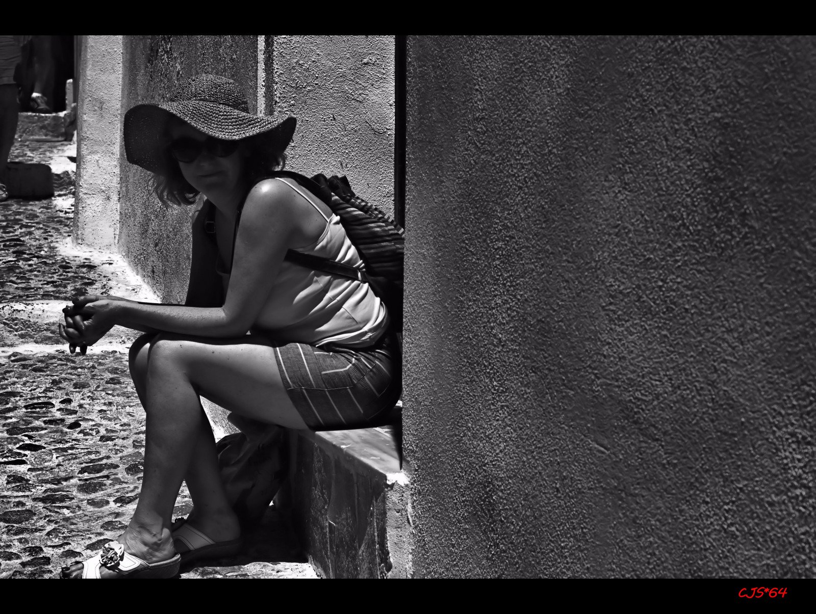Černá, černobílý, sedící, fotografování, Nikon, Dovolená, Santorini, čekání, tělesné, Černá bílá, D3100, tma, obraz, CJS, nikond3100, craigsunter, cjs64, Černý a bílý, monochromatické fotografování, focení, Film noir, interakce