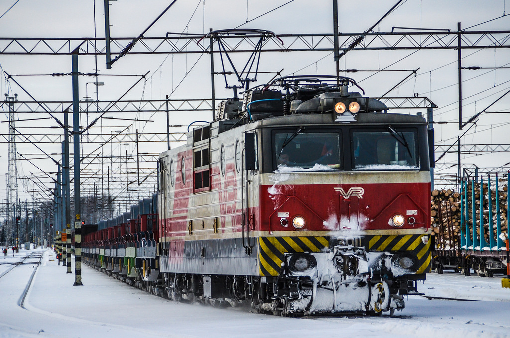 sne, vinter, køretøj, tog, transportere, Finland, lokomotiv, elektricitet, elektrisk, spore, vr, fragt, transportform, offentlig transport, jernbanetransport, rullende materiel, jernbanen bil, elforsyning, elektrisk lokomotiv, SR1, finnishrailways, t5018