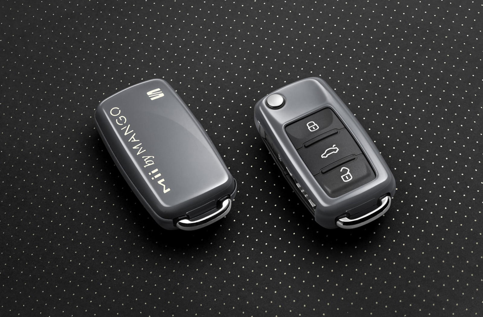 technika, 2015, chytrý telefon, Sedadlo, netcarshow, netcar, obrázky vozidel, photo auto, ruka, Mii podle Mango, multimédia, přístroj, font, komunikační zařízení, elektronické zařízení, mobilní telefon, přenosné komunikační zařízení