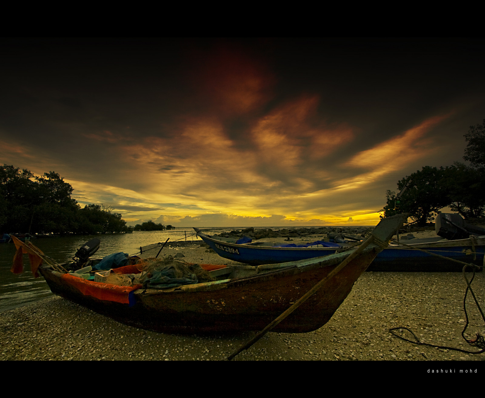 slunečnímu záření, krajina, světla, loď, západ slunce, moře, jezero, voda, Příroda, odraz, nebe, mraky, pláž, svítání, uklidnit, večer, ráno, řeka, slunce, horizont, atmosféra, Malajsie, soumrak, banka, rybolov, rybář, mrak, strom, svítání, rostlina, lodě, anawesomeshot, abigfave, Bravo, supershot, canon400d, meteorologický jev, 1022mm, canonefs1022mmf3545usm, Selangor, Kualaselangor, Misfotosfavoritas, Sgburong
