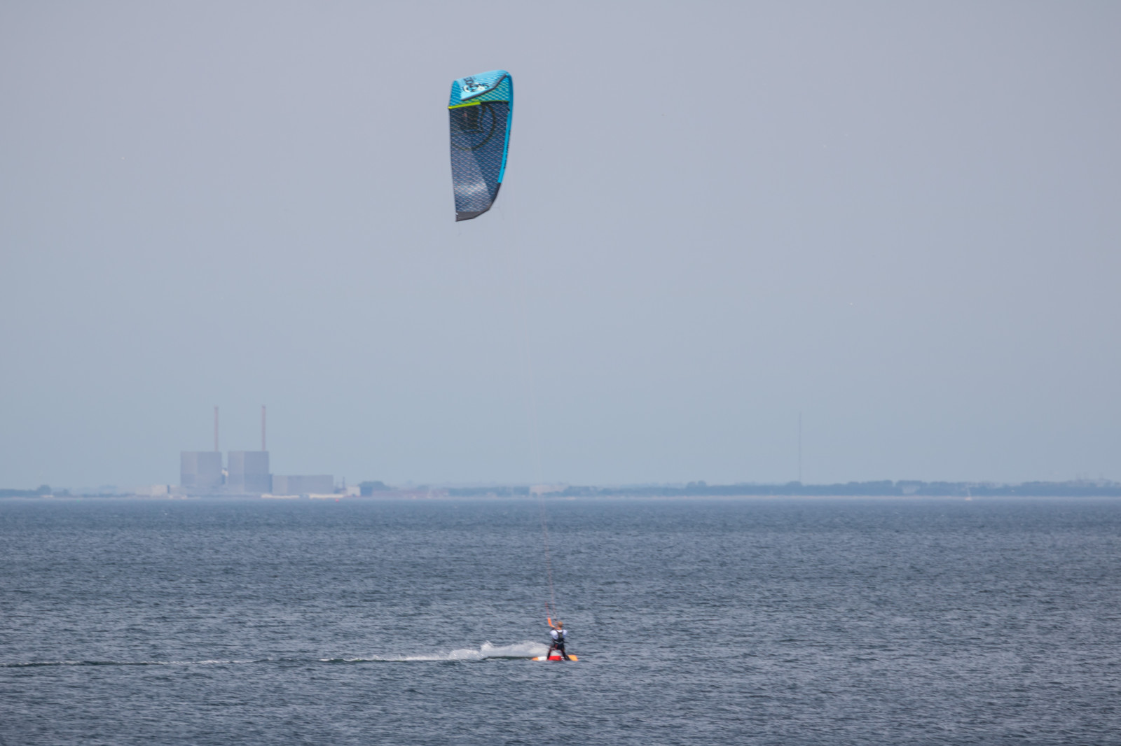 Sport, Meer, Wind, Spielzeug, Segeln, Kitesurfen, Ribersborg, Ribban, Resund, Hav, Malmo, T vling, Exif Modell canoneos760d, Geocountry, Kamera macht canon, Geocity, Kameramodell canoneos760d, Geostate, Geolocation, Exif machen canon, Exif isospeed 100, Exif Blende 71, Exif linse ef70300mmf456lisusm, Wettbewerb, Redbullbattleofthesund, Kiteboarder, Exif focallength 300mm, Atmosphäre der Erde, Extremsport, Wassersport, Parasailing, Wassersport, Windsports, Drachensport