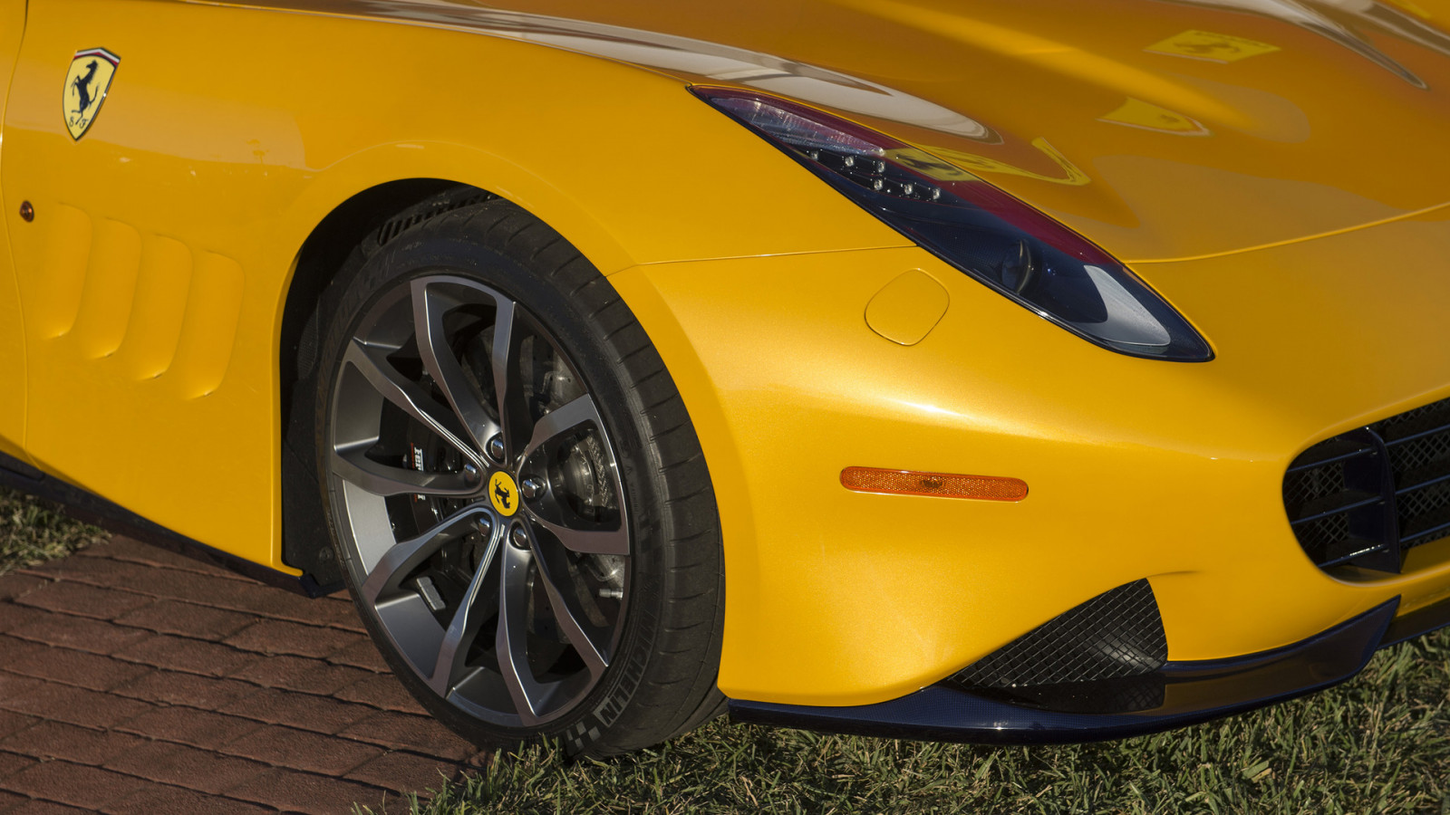 auto, veicolo, giallo, auto sportiva, Ferrari, macchina di spettacolo, Ferrari California, netcarshow, netcar, immagini di auto, auto foto, 2016, SP275 RW Competizione, ruota, supercar, veicoli terrestri, design automobilistico, esterno automobilistico, marca di automobile, veicolo di lusso, paraurti, Ferrari SpA