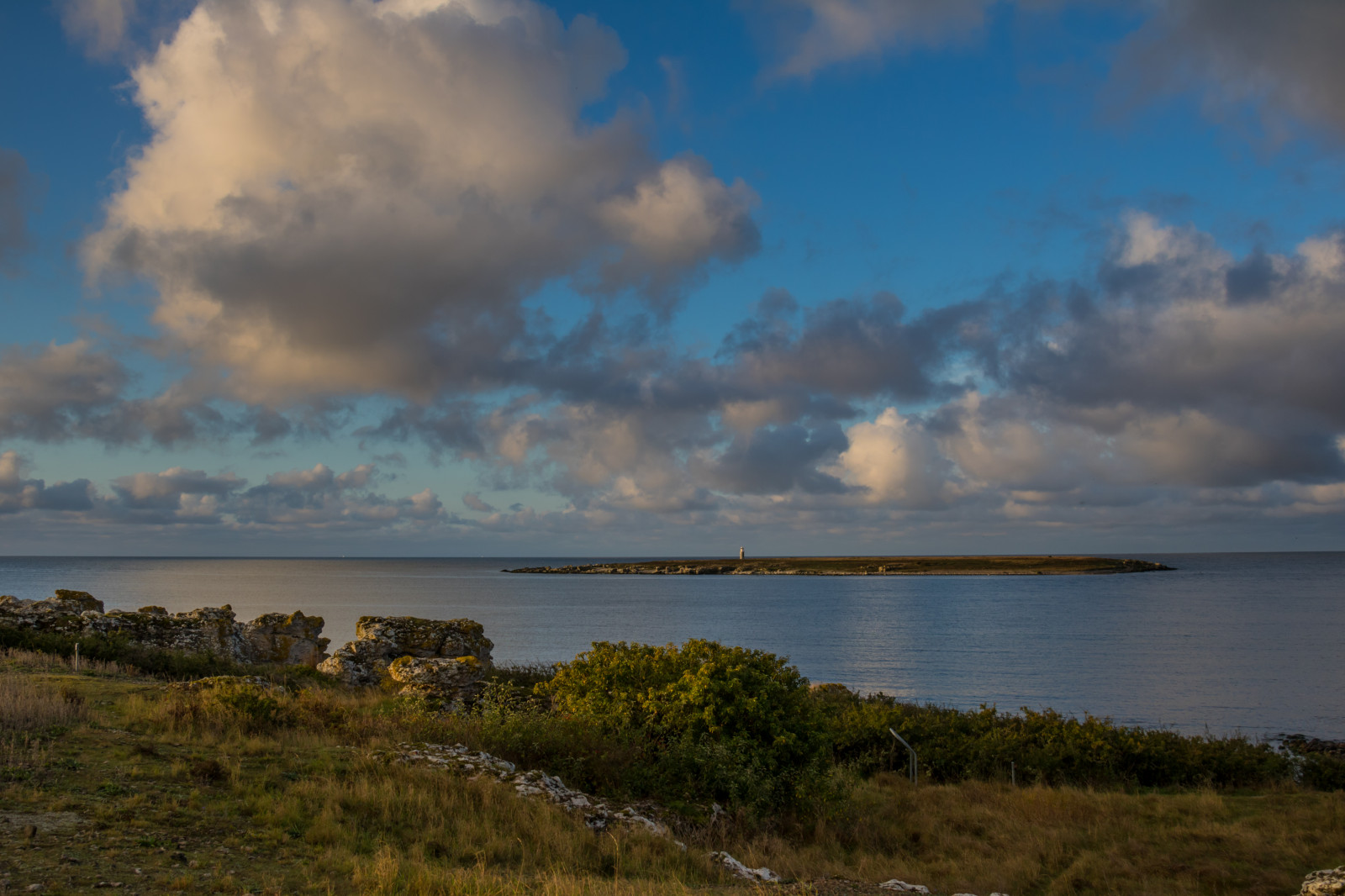 Manzara, gün batımı, deniz, Defne, Tepe, göl, doğa, Kıyı, Yansıma, gökyüzü, plaj, gündoğumu, akşam, sabah, Sahil, ufuk, Alacakaranlık, bulut, dağ, Şafak vakti, okyanus, Hav, Çözülme, Gotland, Holmh llar, Saldırı foto, Saldırı foto, Loch, Atmosferik fenomen, Meteorolojik olgu