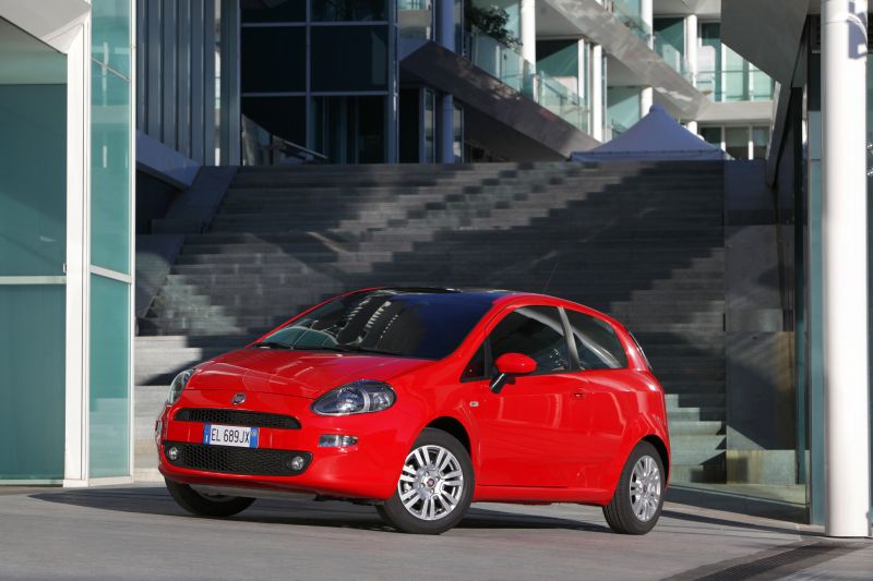 auto, vozidlo, 2013, FIAT, Volkswagen, Volkswagen Up auto, vozidlo, 2013, FIAT, Volkswagen, Volkswagen Up