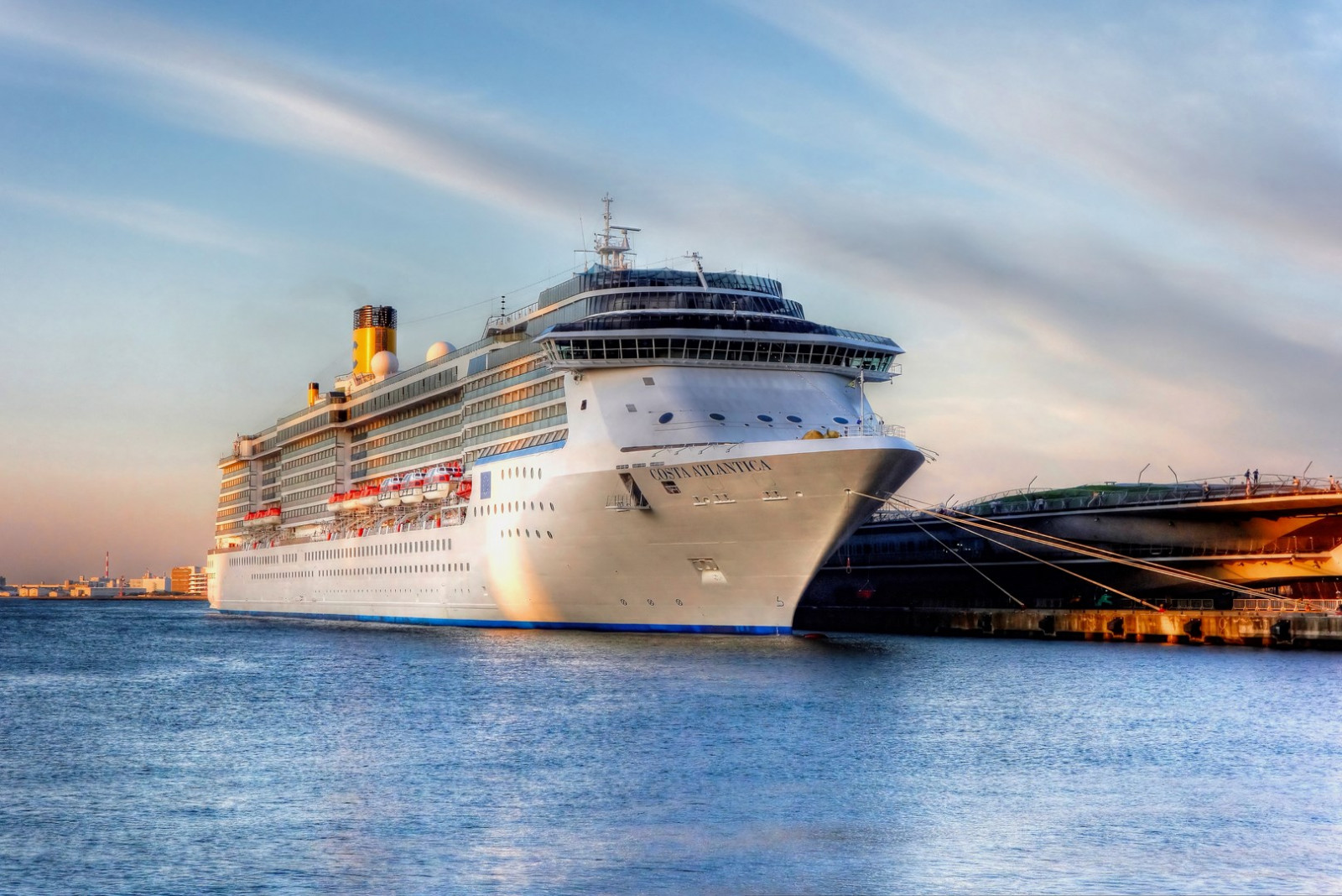 město, plavba, světlo, západ slunce, Itálie, Dovolená, barvy, Japonsko, přístav, Photoshop, večer, přístav, loď, Sony, cybershot, terminál, Prvky, laboratoře, výletní loď, DXO, Yokohama, Kanagawa, HDR, Topas, 3XP, costaatlantica, Cestující, Photomatix, Costacrociere, tonemapped, Yokohamainternationalpassengerterminal, RX100, Duchovní třída, Sanbashipier