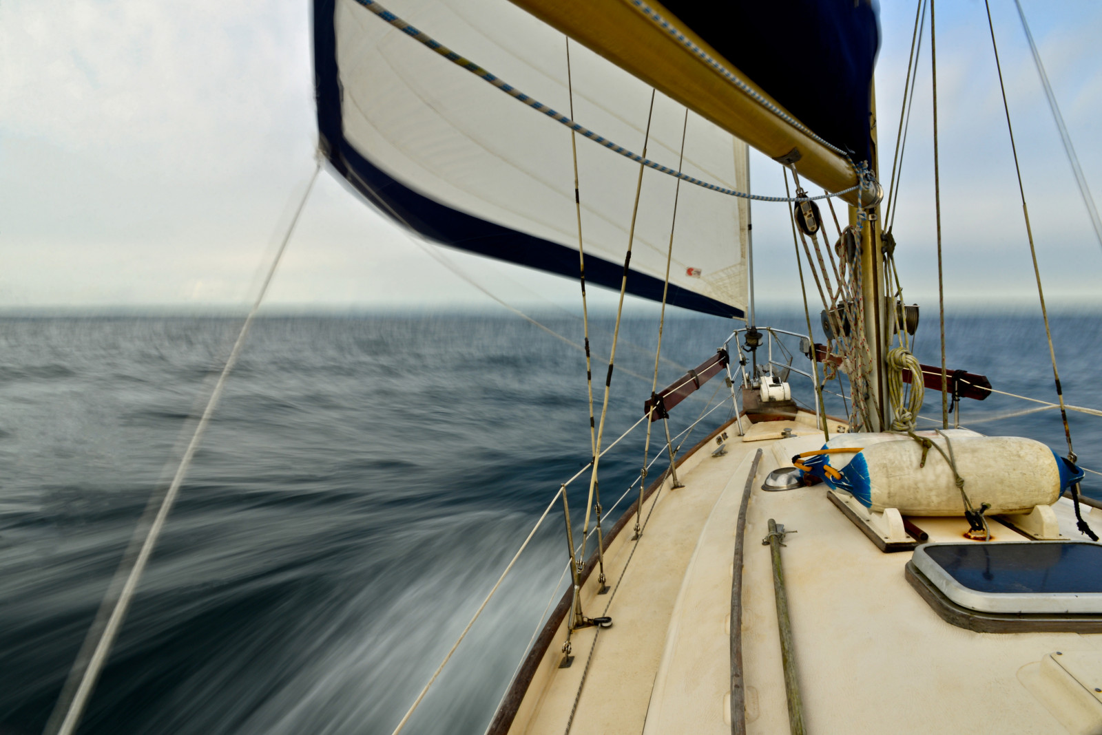 Vereinigtes Königreich, Meer, England, Bewegung, verwischen, Wasser, Segelboot, Küste, Nikon, lange, Belichtung, Cornwall, Segeln, Yacht, Großbritannien, Süd, Stativ, Kreuzfahrt, Segel, 20mm, Af, Nikkor, Yachting, D600, F28d
