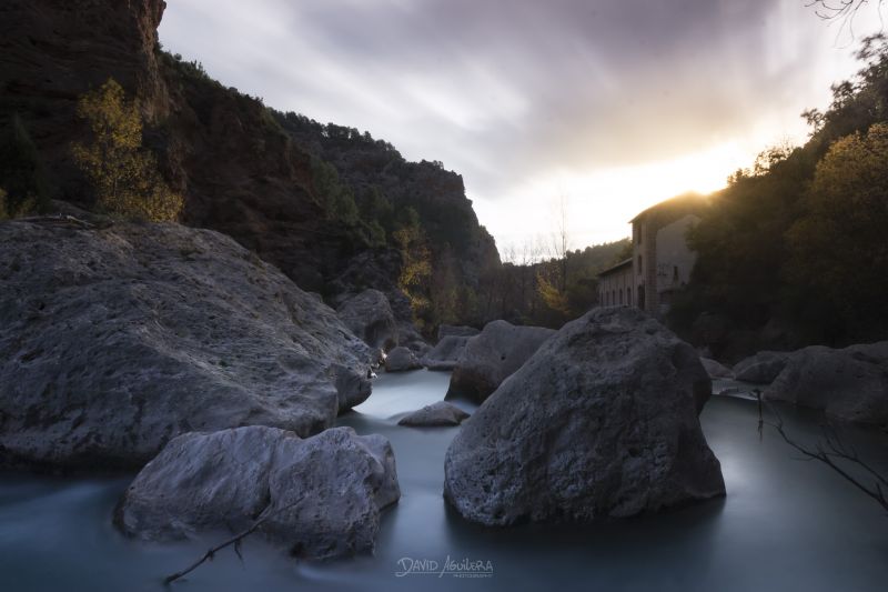 слънчева светлина,пейзаж,залез,море,вода,рок