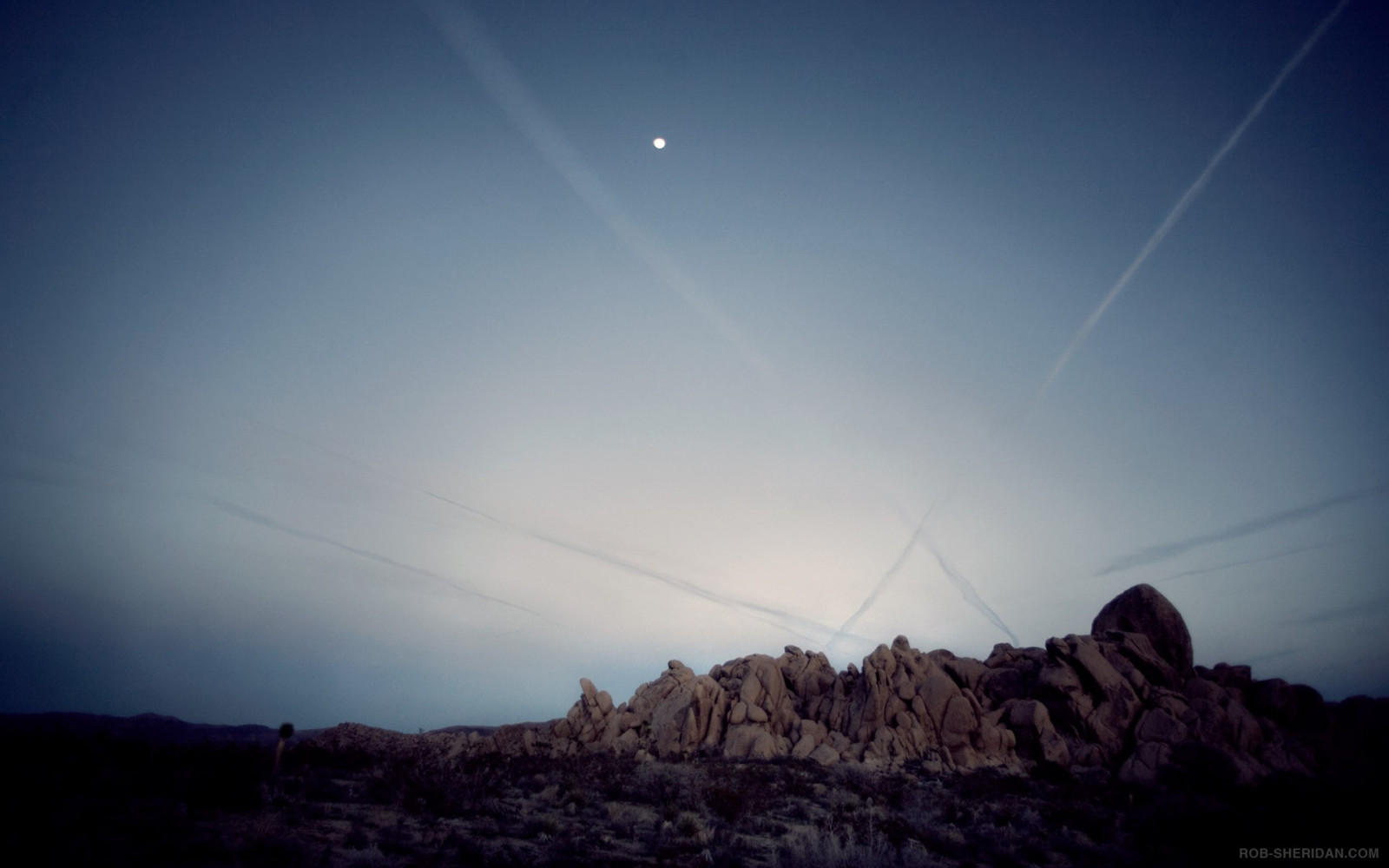 slunečnímu záření, krajina, západ slunce, noc, Příroda, nebe, fotografování, svítání, Měsíc, večer, ráno, slunce, měsíční svit, horizont, atmosféra, soumrak, skalní útvar, světlo, mrak, hora, svítání, atmosférický jev, Atmosféra Země, horských reliéf, astronomický objekt, pohoří