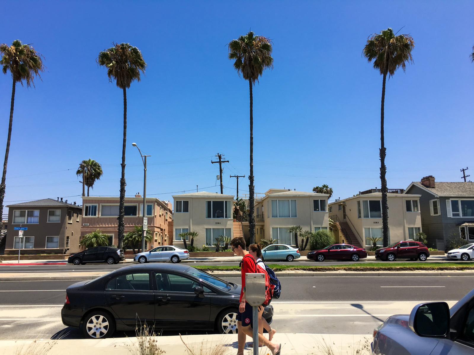 modrý, domy, Okna, Červené, nebe, lidé, zelená, cars, děti, dlaněmi, písek, parkoviště, přímořské, iPhone, project365, HWW, flickrlounge