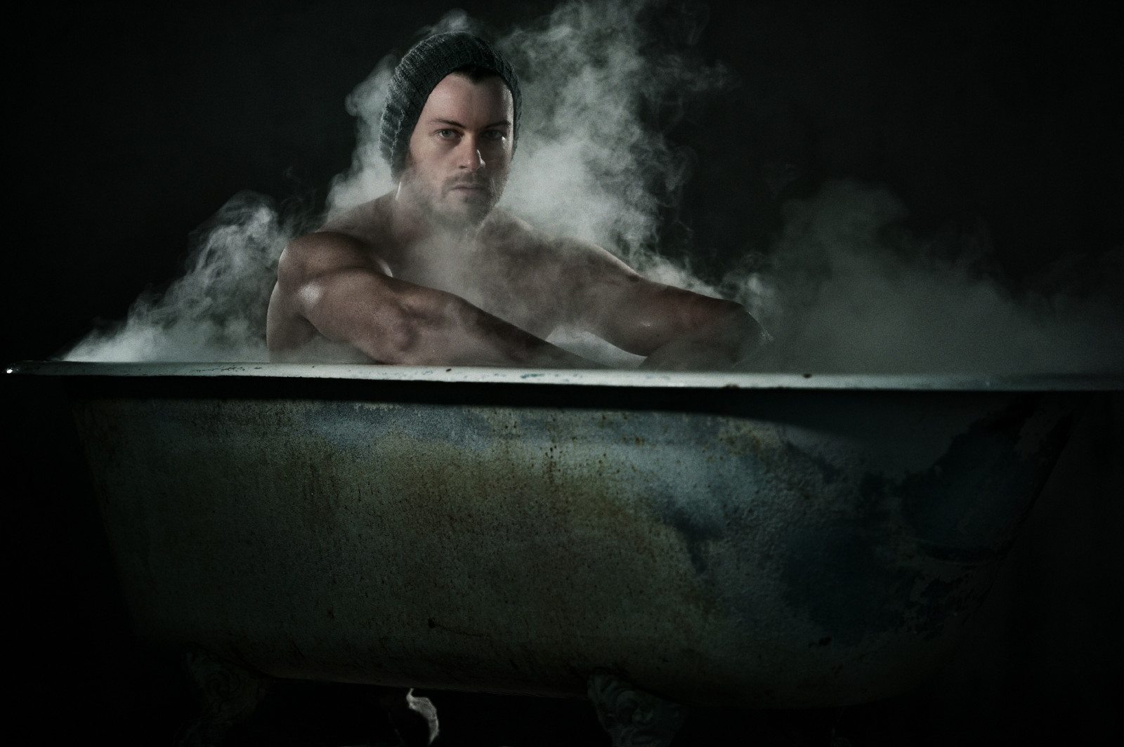 Wallpaper : portrait, photography, book, bathtub, publishing, Spartacus