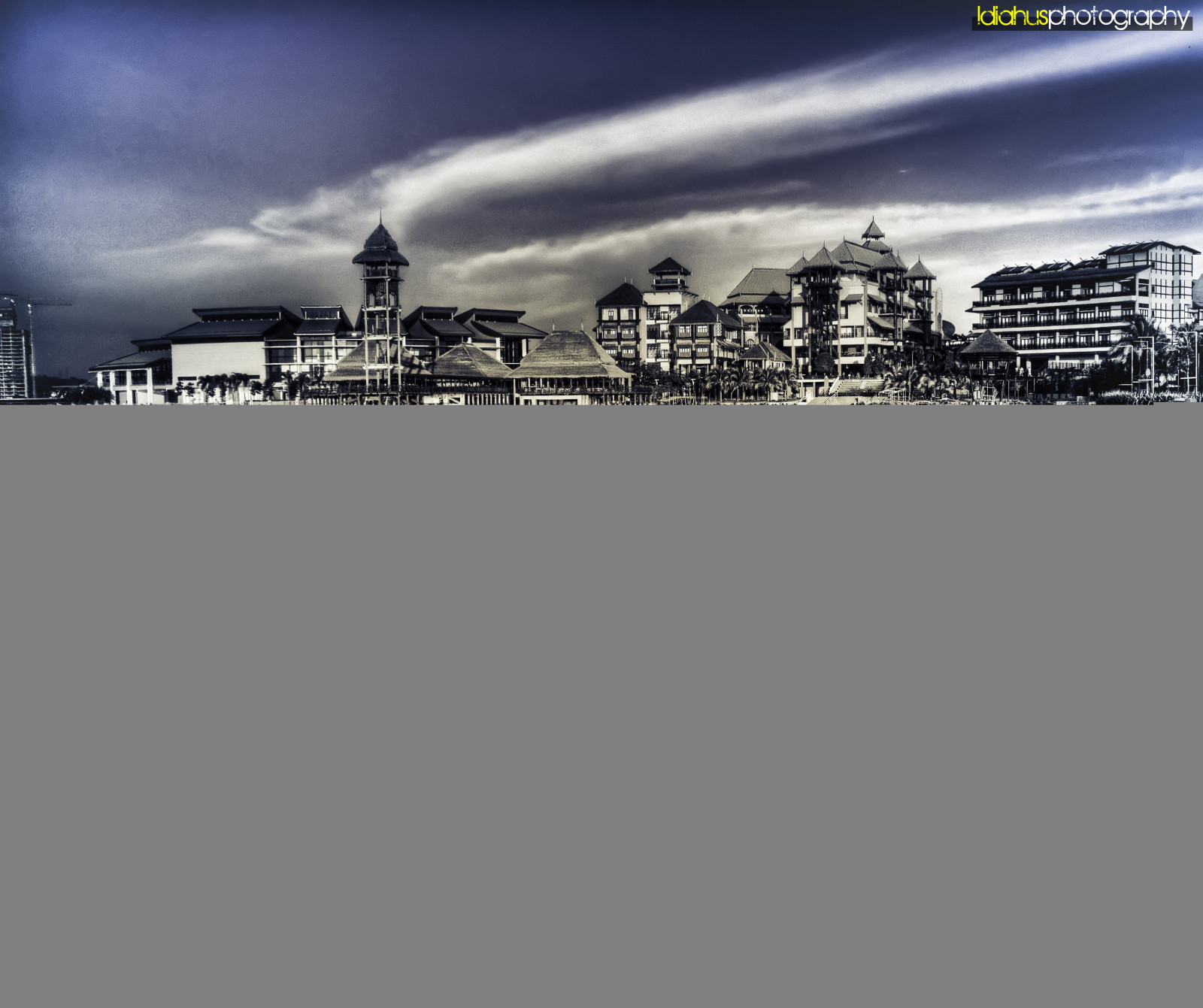 båd, sø, Hotel, skyskraber, kolonne, Nikon, Malaysia, struktur, Putrajaya, 2009, udforske, festival, d90, sort og hvid, monokrom fotografering, pullman, vandsport, exploreinterestingness, dragonboat, pullmanhotel, sasuhai, idiahusphotography, putrajayainternationaldragonboatfestival, 1stputrajayainternationaldragonboatfestival, putrajayadragonboat