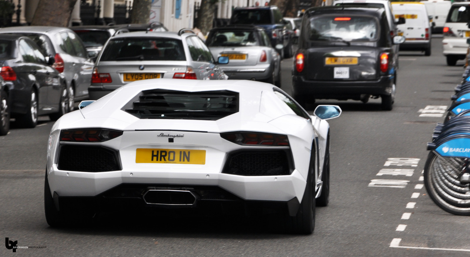 auto, pozemní vozidla, vozidlo, superauto, Lamborghini Aventador, sportovní auto, automobilového designu, Lamborghini, motorové vozidlo, výkon auta, luxusní vůz, automobilový exteriér, kolo, ulice, osobní luxusní automobil, okraj, automotive wheel system, městské auto