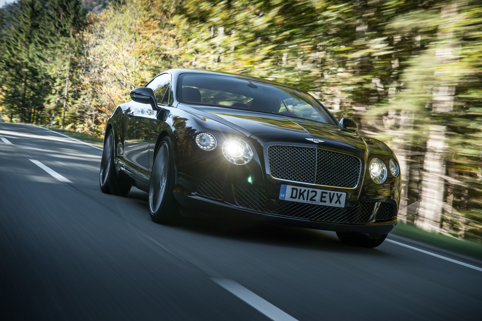 auto, vozidlo, sportovní auto, 2015, Bentley, kupé, Konvertibilní, výkon auta, Bentley Continental GT, limuzína, netcarshow, netcar, obrázky vozidel, photo auto, Continental GT Speed, kolo, superauto, pozemní vozidla, automobilového designu, automobil make, luxusní vůz, osobní luxusní automobil, výkonné auto, Bentley Continental GTC, Bentley Continental Flying podnět