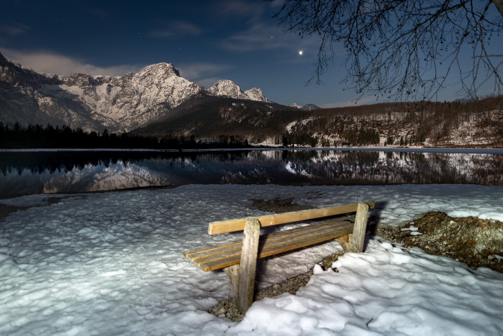 luce del sole, paesaggio, montagne, notte, lago, acqua, natura, riflessione, la neve, inverno, Luna, ghiaccio, sera, mattina, fiume, Nikon, natura selvaggia, crepuscolo, Austria, Congelamento, leggero, longexposure, lungo, esposizione, montagna, F18, tempo metereologico, stagione, natur, Luna piena, serbatoio, wasser, berge, 20 millimetri, nacht, Salzkammergut, lago, orario invernale, catena montuosa, outdoorphotography, Almsee, Almtal, upperaustria