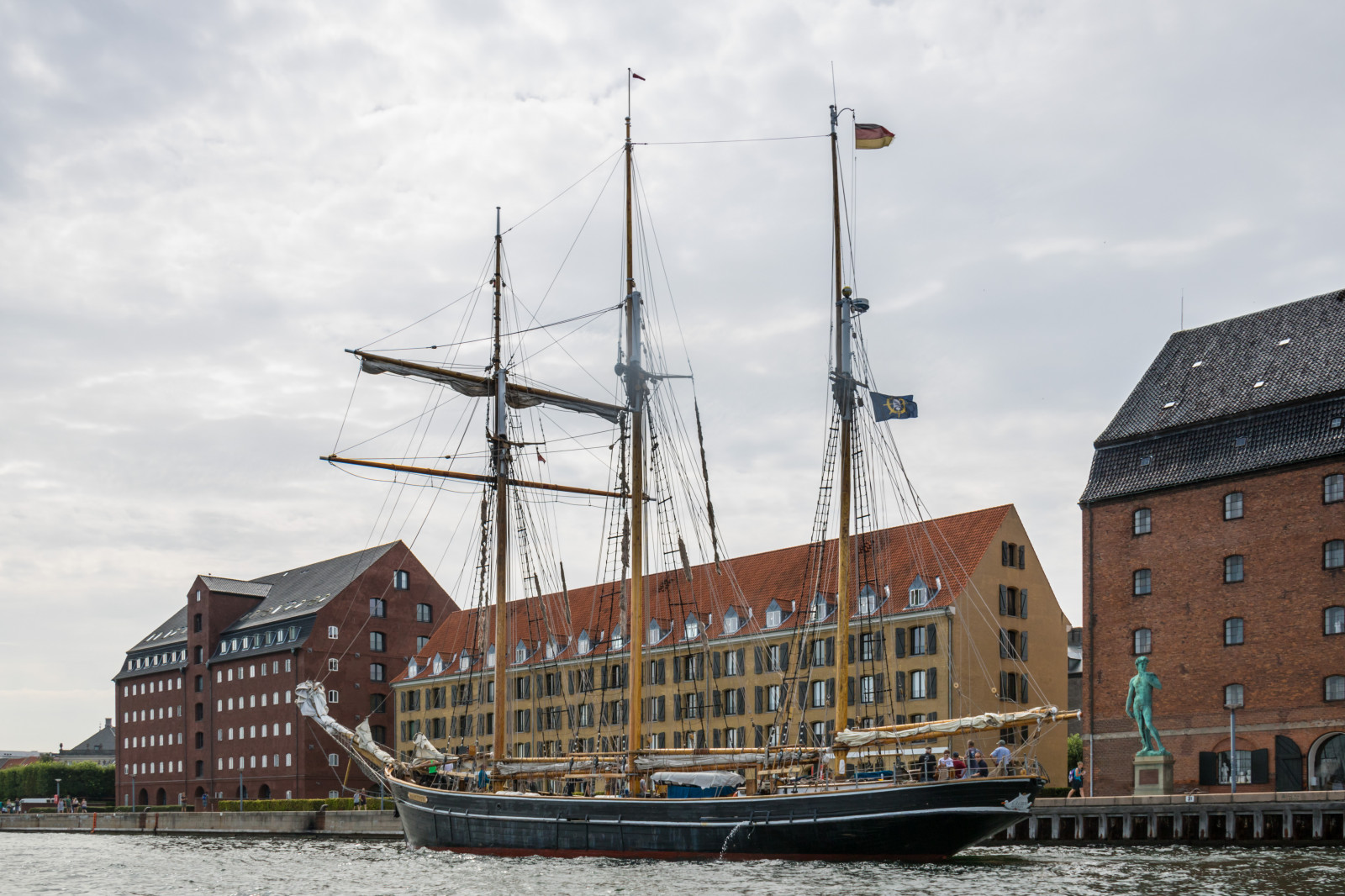 loď, loď, plachetnice, moře, vozidlo, přístav, Dánsko, Kodaň, jachta, b t, Danmark, k penhamn, plavidlo, exif modelu canoneos760d, geocountry, Kamera aby kánon, geocity, Model fotoaparátu canoneos760d, geostate, geolocation, EXIF čočka efs18200mmf3556is, exif aby kánon, EXIF isospeed 100, exif focallength 24mm, EXIF otvor 10, stožár, kopenhavn, plachta, galéra, vysoká loď