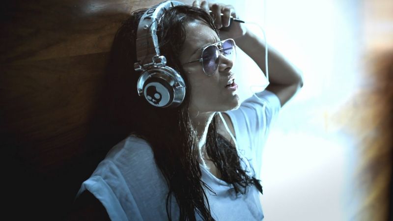 donne, Skullcandy, capelli lunghi, cuffie, donne con i vetri, modello