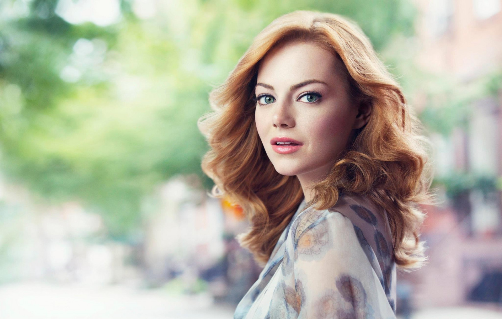 Wallpaper : women, model, long hair, dress, fashion, Emma Stone, spring ...
