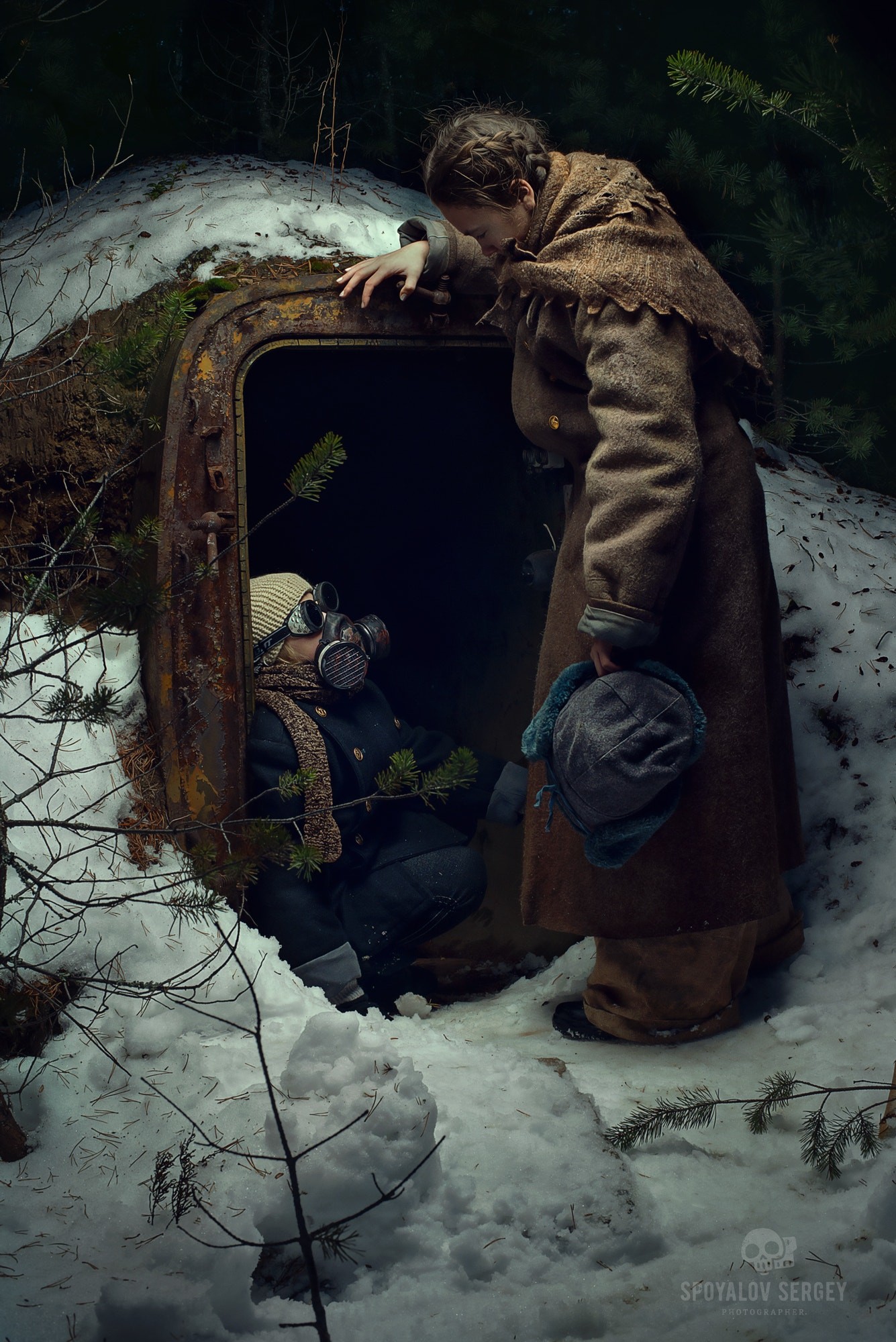 uomini, tempio, donne, 500px, maschere antigas, apocalittico, la neve, inverno, scultura, statua, Sergey Spoyalov, mitologia, tempo metereologico, stagione, oscurità, Immagine
