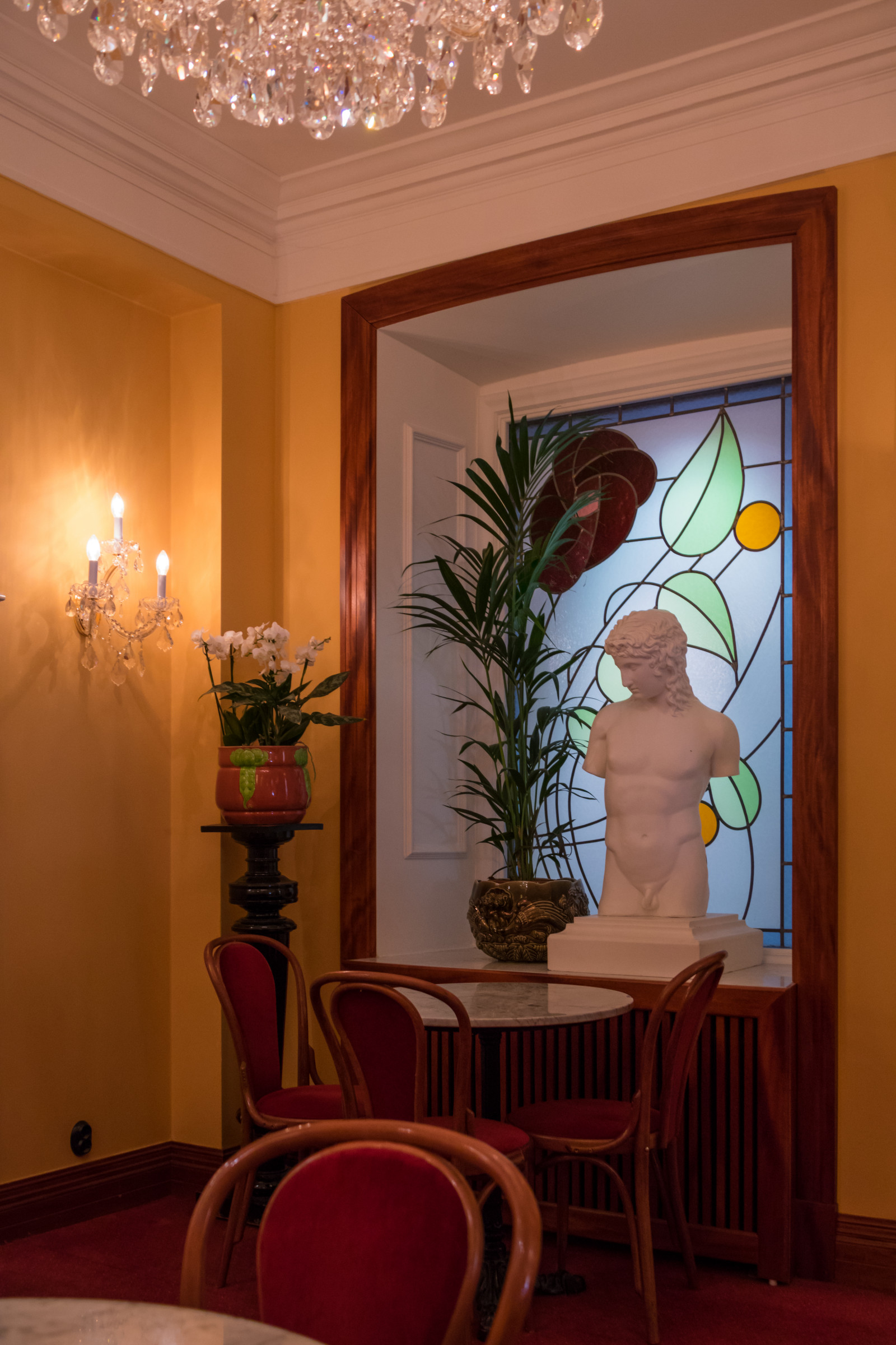 okno, pokoj, místnost, stěna, sklenka, Vzhled interiéru, nástěnná malba, majetek, jídelna, Malmo, lobby, kavárna, domů, strop, Hollandia, kafe, Žaluzie okna, obývací pokoj