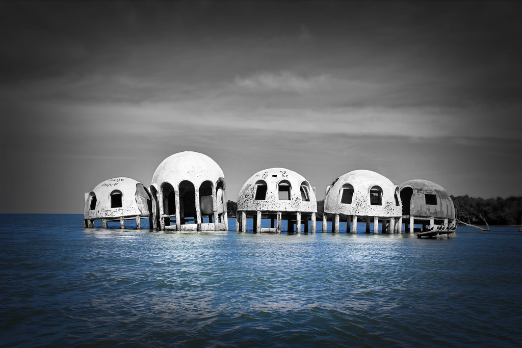 rozmazat, opuštěný, pláž, voda, Krásná, temný, nokia, Florida, rozklad, strašidelný, urban exploration, opuštěný, colorsplash, selectivecolor, urbex, Windowsphone, mobilephotography, Flurbex