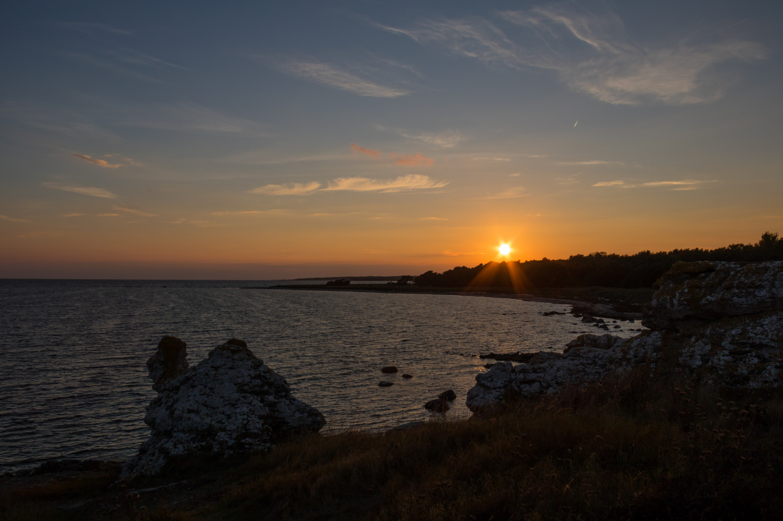 slunečnímu záření, západ slunce, moře, záliv, Skála, pobřeží, písek, odraz, nebe, pláž, svítání, večer, ráno, pobřeží, slunce, horizont, pelerína, soumrak, mrak, svítání, oceán, vlna, solnedg ng, hav, kust, Gotland, holmh Llar, attackfoto, attackfoto8, odlesk, tělo z vody, mořská vlna