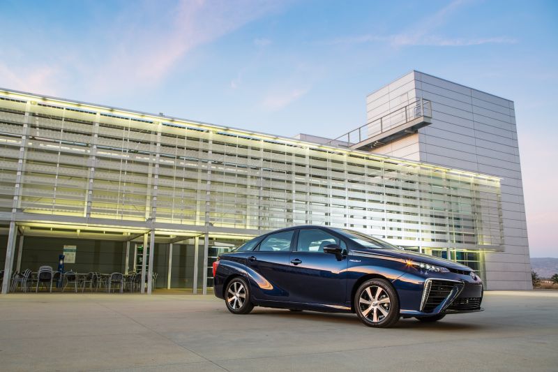 car, vehicle, Toyota, sports car, Sedan, Lamborghini car, vehicle, Toyota, sports car, Sedan, Lamborghini