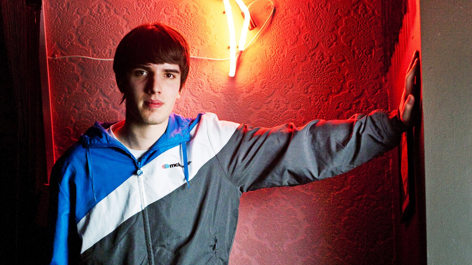 Wallpaper : T shirt, room, red, blue, jacket, standing ...