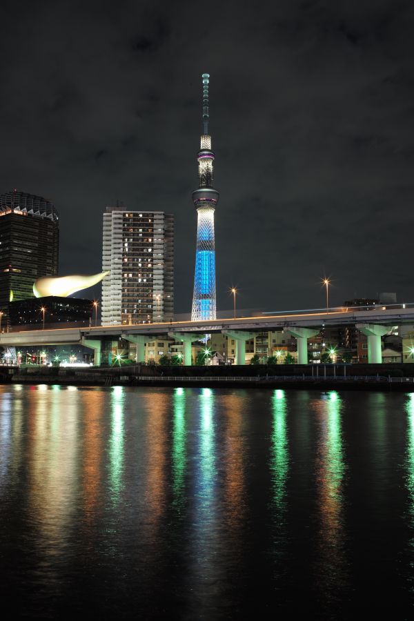 city,cityscape,night,reflection,skyline,skyscraper