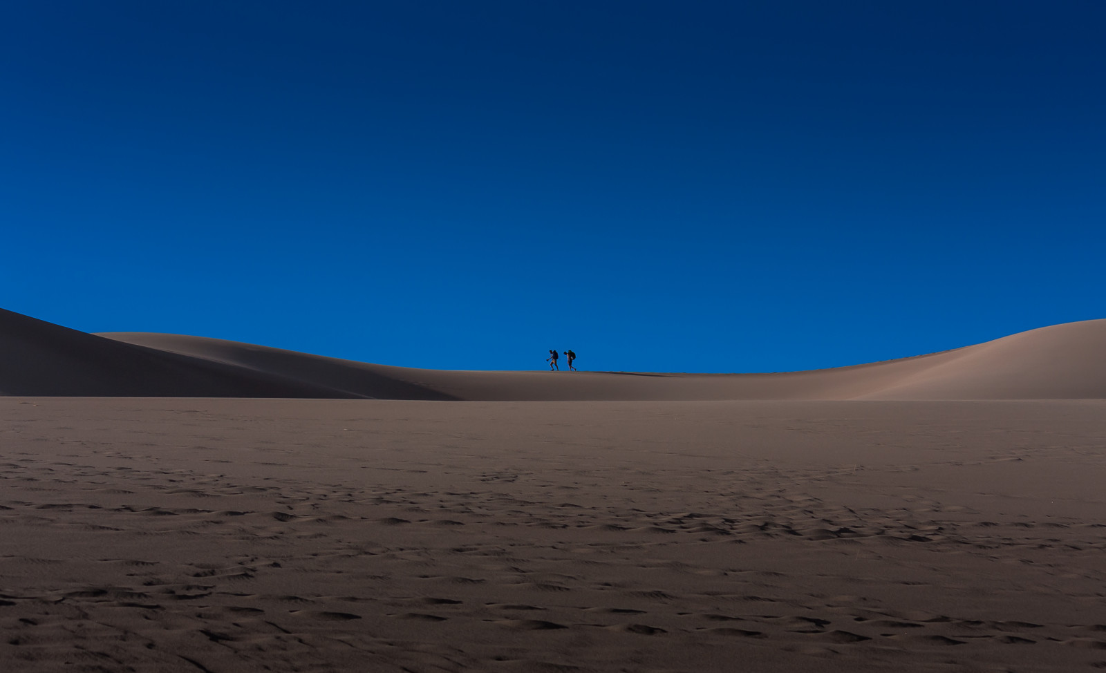 แนวนอน, ทะเล, ทราย, จอด, ภาพเงา, ชายหาด, สีน้ำเงิน, ทะเลทราย, ขอบฟ้า, ตาล, พลบค่ำ, เนินทราย, โคโลราโด, เดินป่า, ที่เดิน, ซาฮาร่า, ที่ราบสูง, ชาติ, เนินทราย, ดี, traverlers, มหาสมุทร, วัสดุ, ถิ่นที่อยู่, สภาพแวดล้อมทางธรรมชาติ, ภูมิประเทศ, คุณลักษณะทางภูมิศาสตร์, รูปแบบของดาวหาง, erg