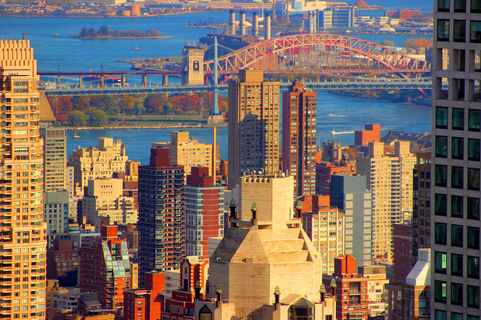 město, Metropolitní oblast, panoráma města, urban area, panoráma, metropole, mezník, mrakodrap, nebe, budova, panelový dům, během dne, centrum, odraz, věž, turistická atrakce, večer, letecké snímkování