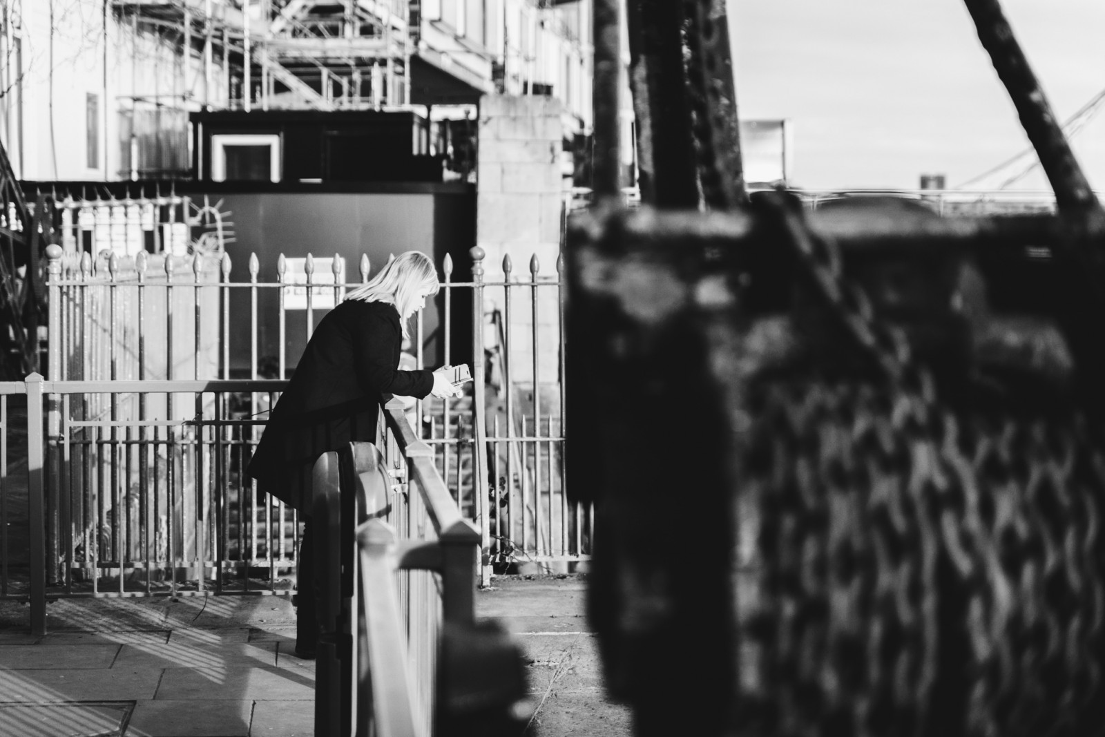 bílý, Černá, fotografie, Černý a bílý, urban area, infrastruktura, monochromatické fotografování, fotografování, momentka, ulice, stojící, černobílý, silnice, město, metropole, Film noir