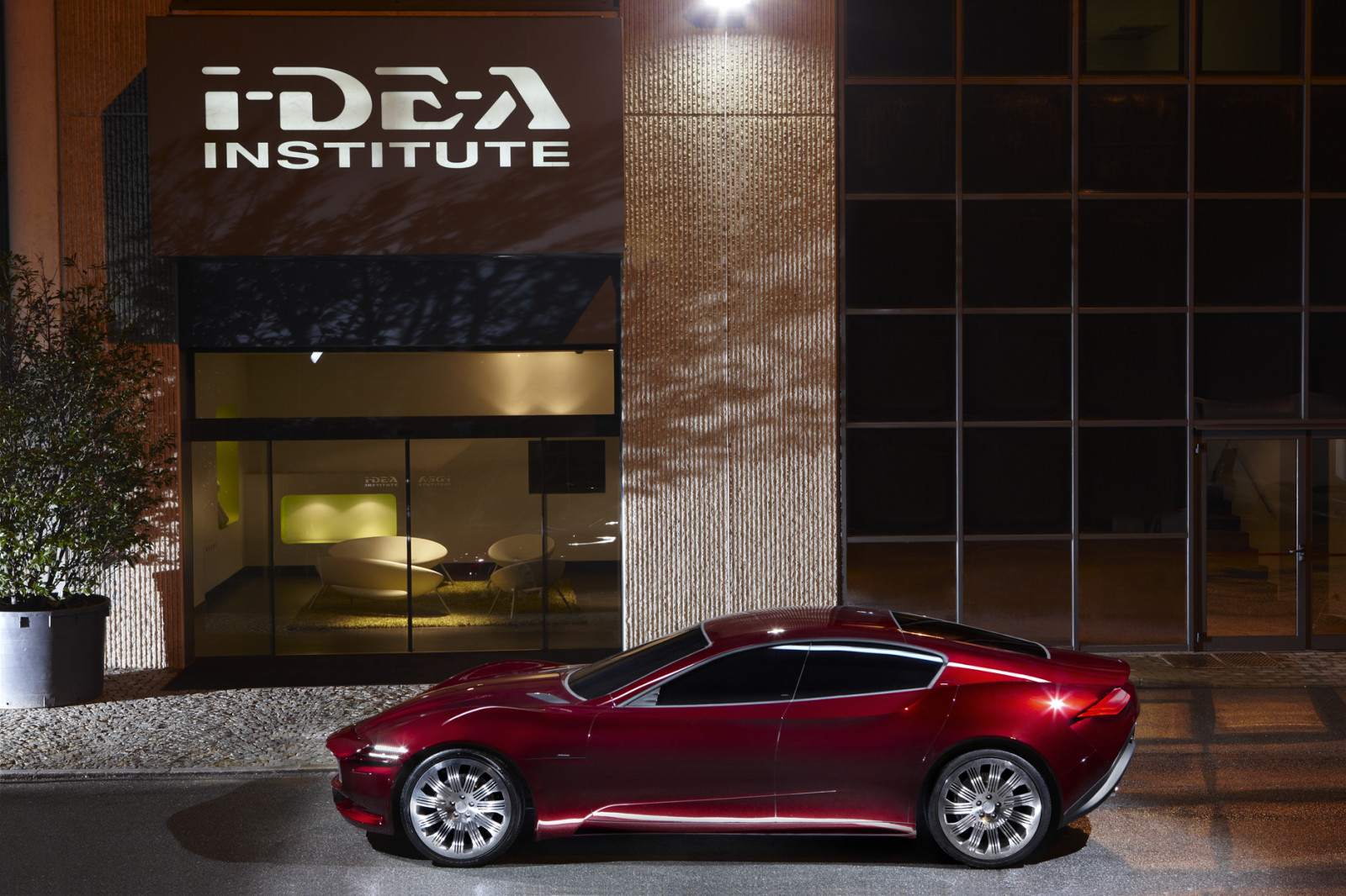 bil, køretøj, sportsvogn, ydeevne bil, 2010, Sofia, netcarshow, netcar, bil billeder, bil foto, IDE, superbil, jord køretøj, bildesign, bil make, konceptbil, luksus køretøj, udøvende bil