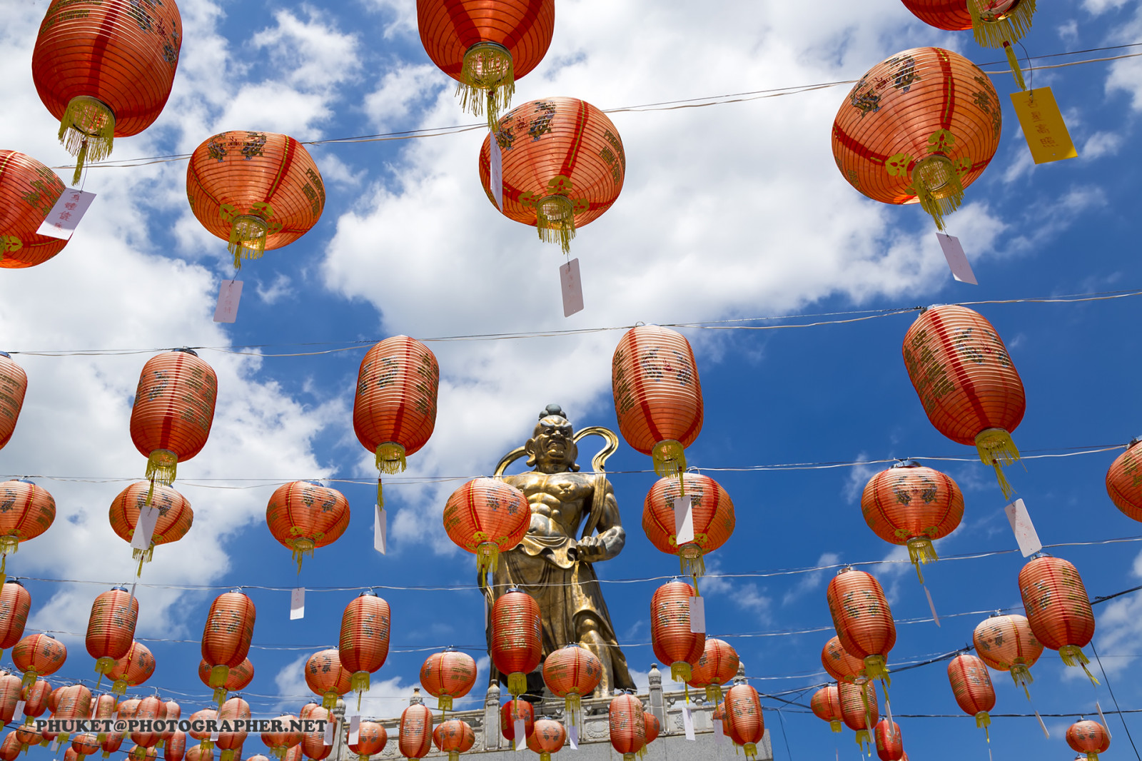 chrám, vodopád, moře, zahrada, ulice, kopec, jezero, voda, auto, Červené, tráva, nebe, motocykl, silnice, lucerna, zelená, modrý, pobřeží, svítilna, vítr, tropický, ostrov, Honda, Malajsie, kostel, džungle, Řídit, jasný, Kek, barva, mrak, den, hora, květ, oceán, vlna, povrch, hledisko, phuket, moto, cameron, vrchovina, provincie, penang, Georgetown, PCX, obratník, mazaný, místo, lok, Si, orgán, horkovzdušný balón
