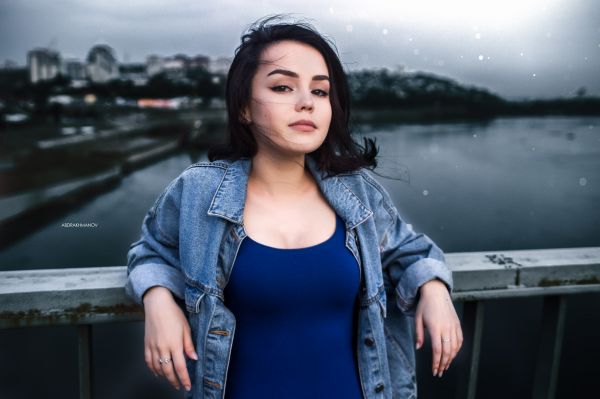 women,brunette,brown eyes,Lenar Abdrakhmanov,jeans jacket,blue tops