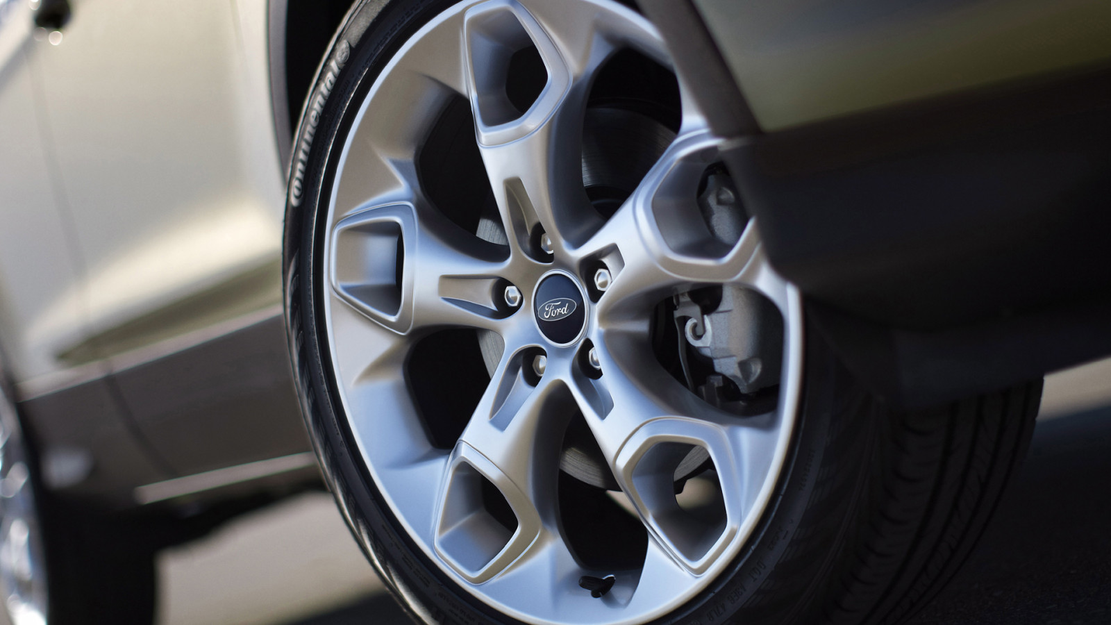 auto, vozidlo, pneumatika, Brod, 2015, volant, uniknout, netcarshow, netcar, obrázky vozidel, photo auto, kolo, okraj, superauto, pozemní vozidla, automobilového designu, automobilový exteriér, automobil make, luxusní vůz, rodinný vůz, automotive pneumatiky, městské auto, sportovní užitkové vozidlo, mluvil, kola z lehkých slitin