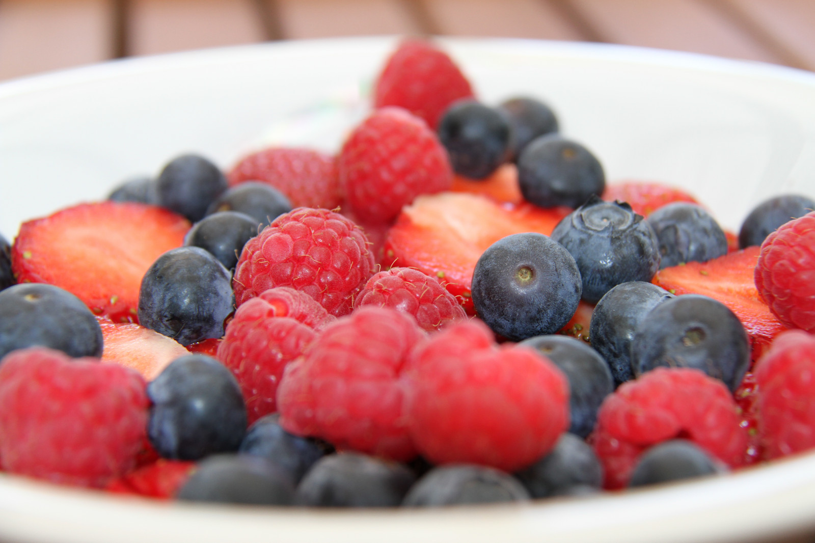Wallpaper food, fruit, strawberries, breakfast, dessert, raspberries